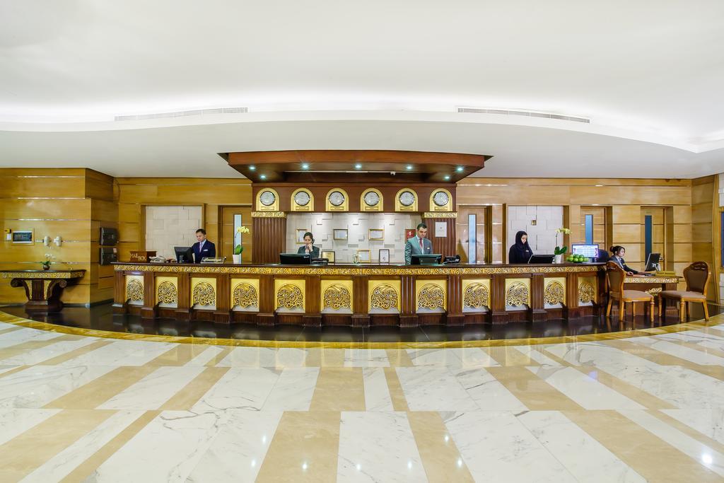 Grand Excelsior Hotel - Bur Дубай Екстериор снимка